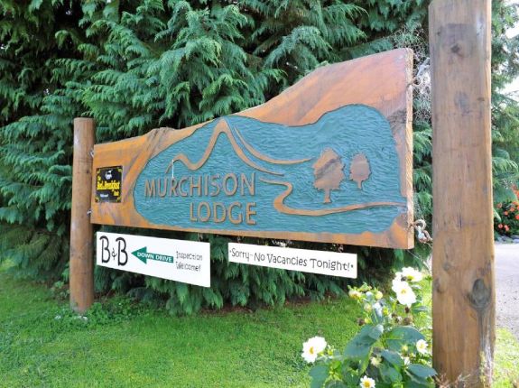 Murchison Lodge entrance